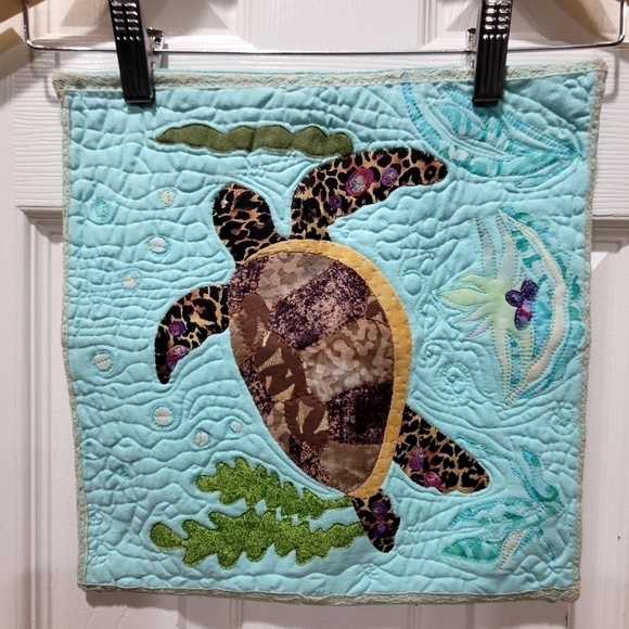 12×12 Turtle Accent Pillowcase Nautical Baby's room Ocean Hawaii - Picture 1 of 3